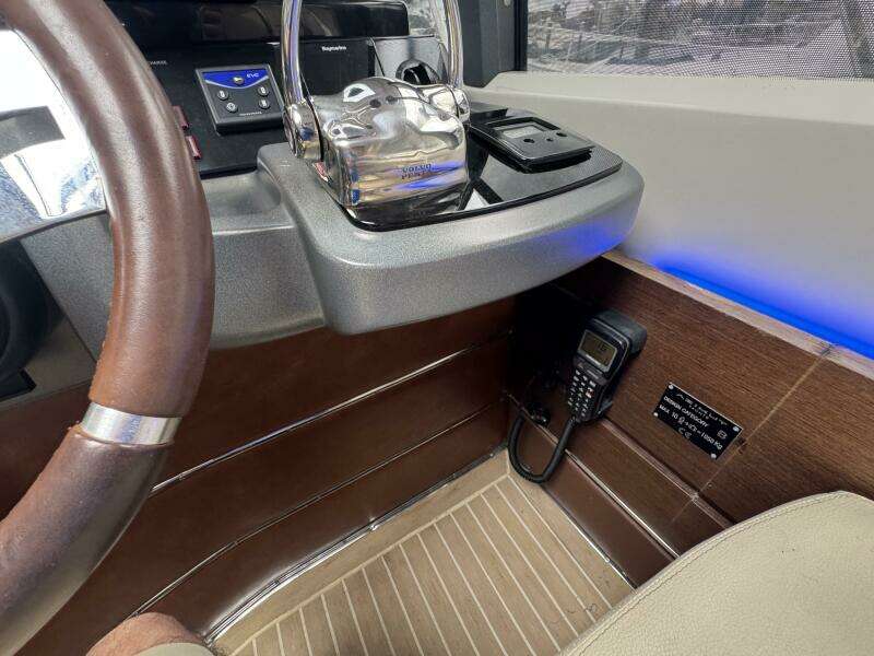 2007 Azimut 43s