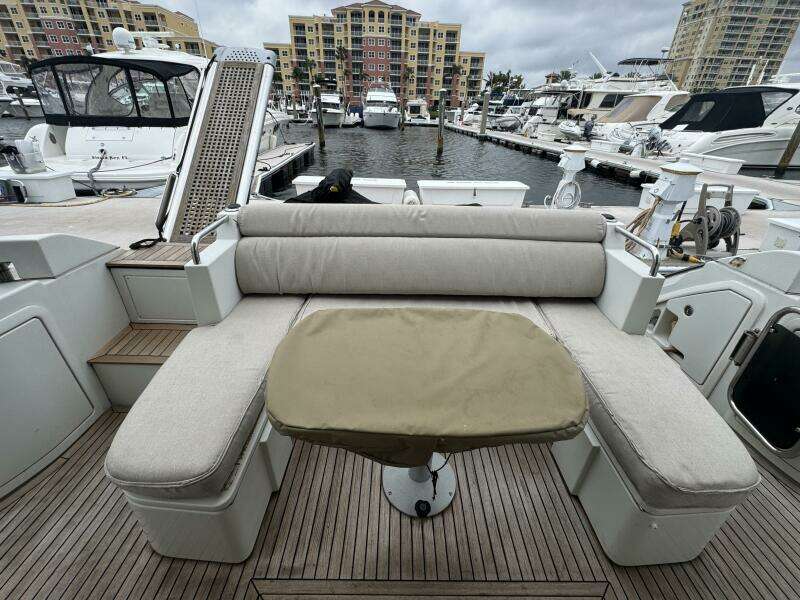 2007 Azimut 43s