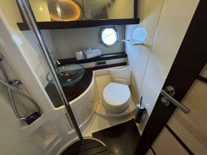 2007 Azimut 43s