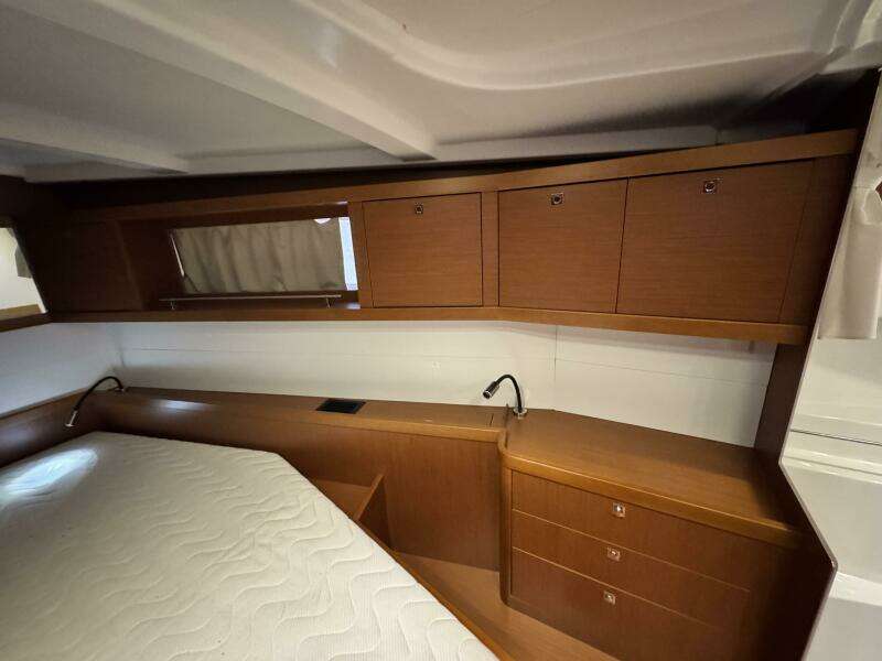 2014 Beneteau Oceanis 48