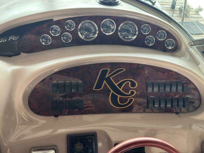 2002 Sea Ray 380 Sundancer