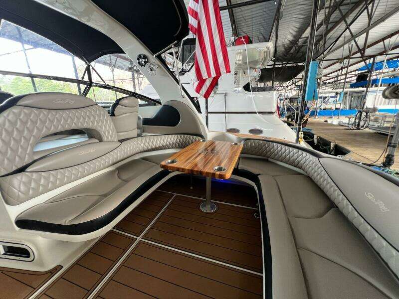 2002 Sea Ray 380 Sundancer