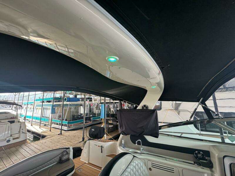 2002 Sea Ray 380 Sundancer