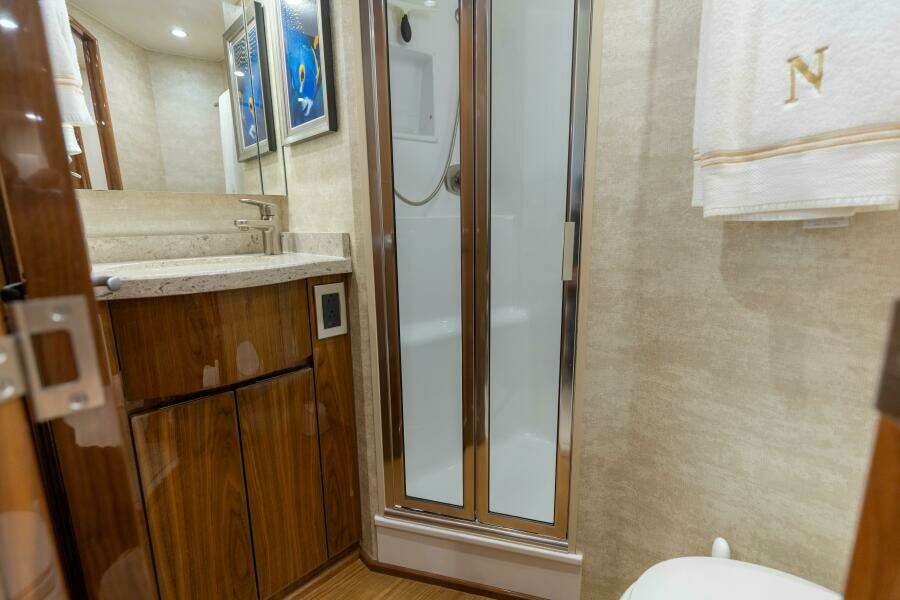 2018 Viking 62 Convertible- Da'Grits-Guest Head