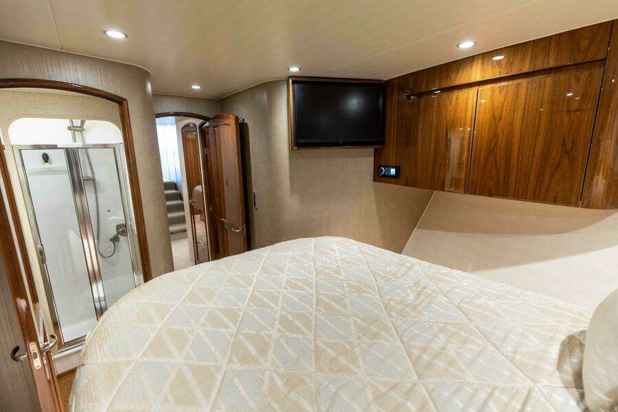 2018 Viking 62 Convertible- Da'Grits-VIP Stateroom