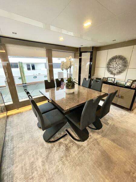 2021 Hargrave Skylounge Flush Deck