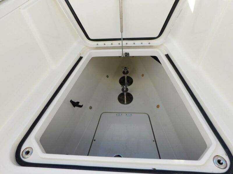 2013 Hydra-Sports 4200 Siesta