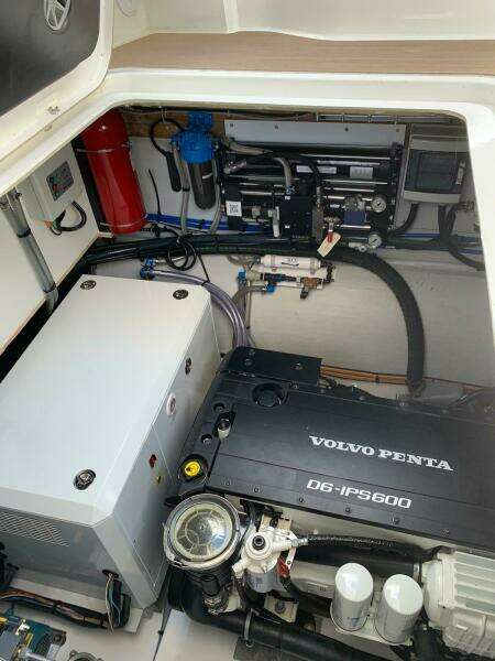 2024 Fountaine Pajot MY5