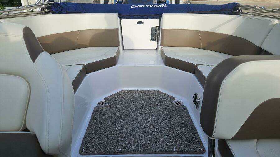 2015 Chaparral 250 Suncoast