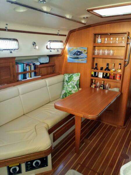 2006 Island Packet 370