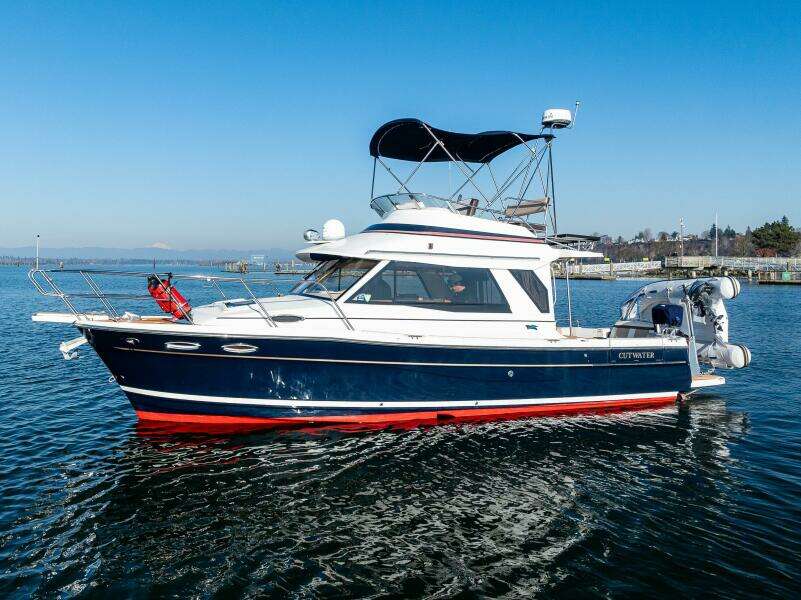 2016 Cutwater 32CB