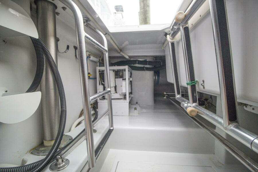 2000 Merritt 80 Sportfish