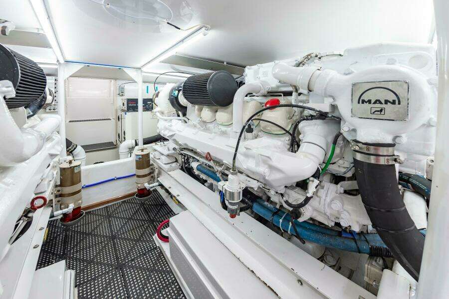 2001 Viking 50 Convertible