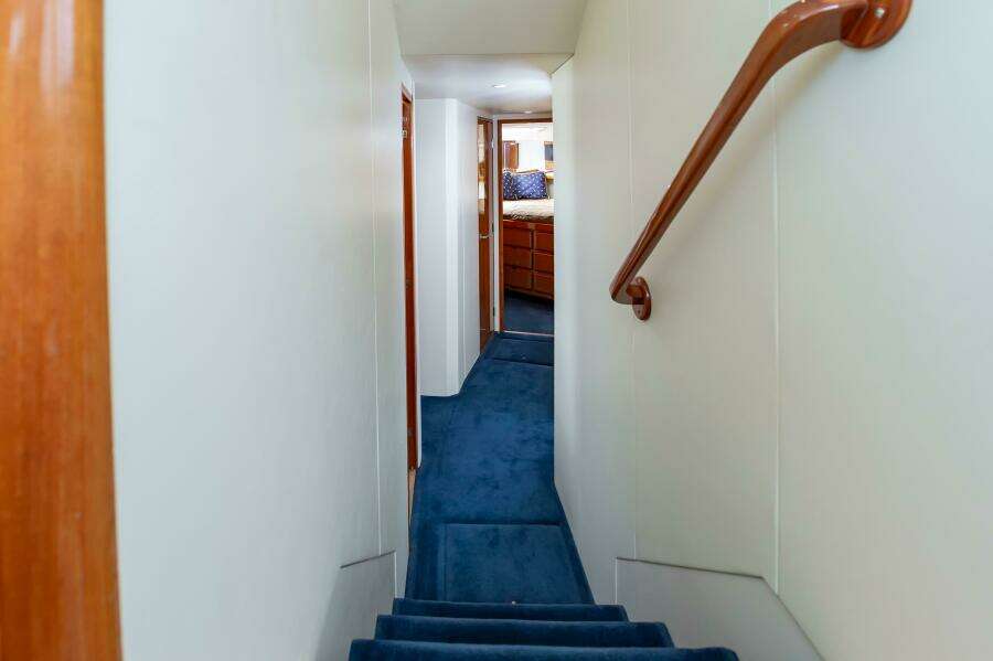 2001 Viking 50 Convertible