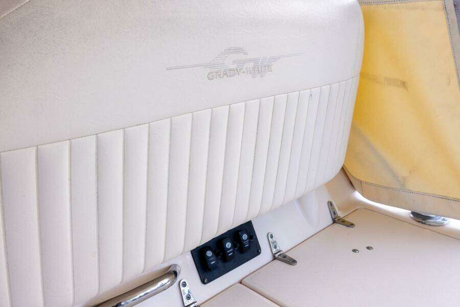 2007 Grady-White Express 360