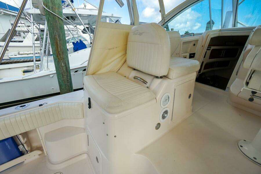 2007 Grady-White Express 360