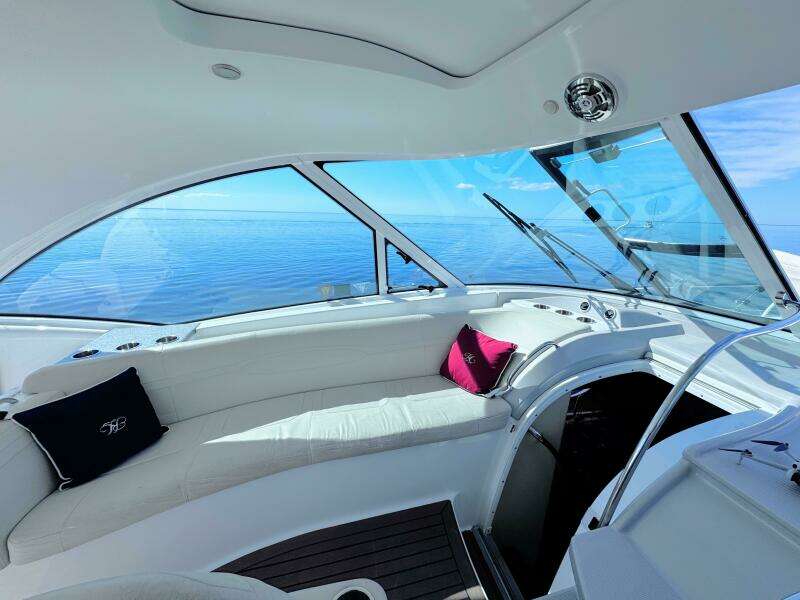 2008 Formula 45 Yacht