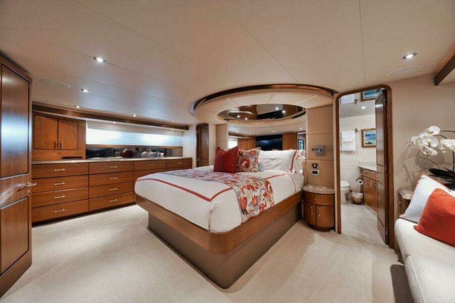 2001 Westport 112 Westport