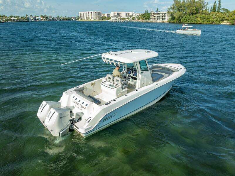 2023 Boston Whaler 280 Outrage