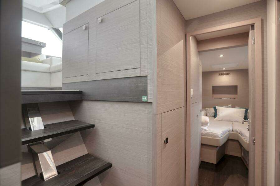 2022 Fountaine Pajot MY6