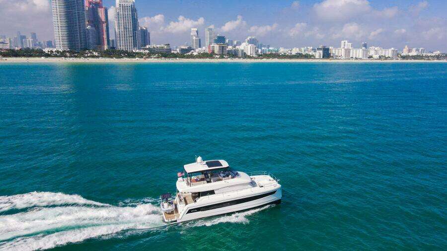 2022 Fountaine Pajot MY6