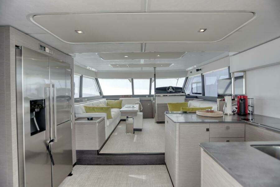 2022 Fountaine Pajot MY6