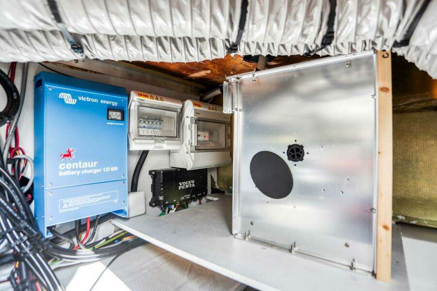 2022 Fountaine Pajot MY6