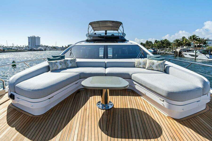 2024 Azimut S8