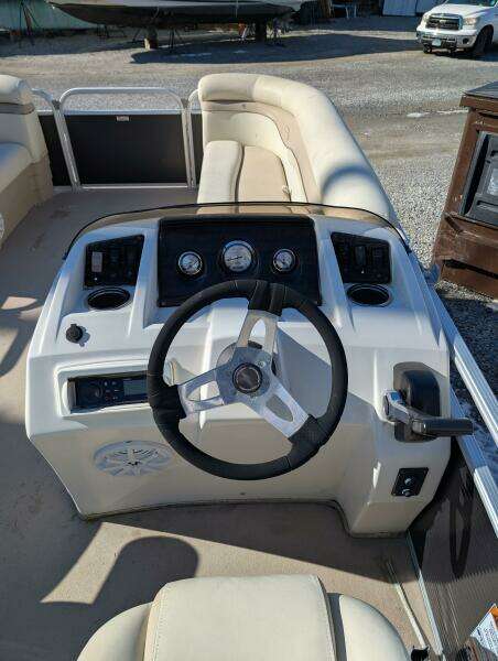 2014 Bennington 21 SLX