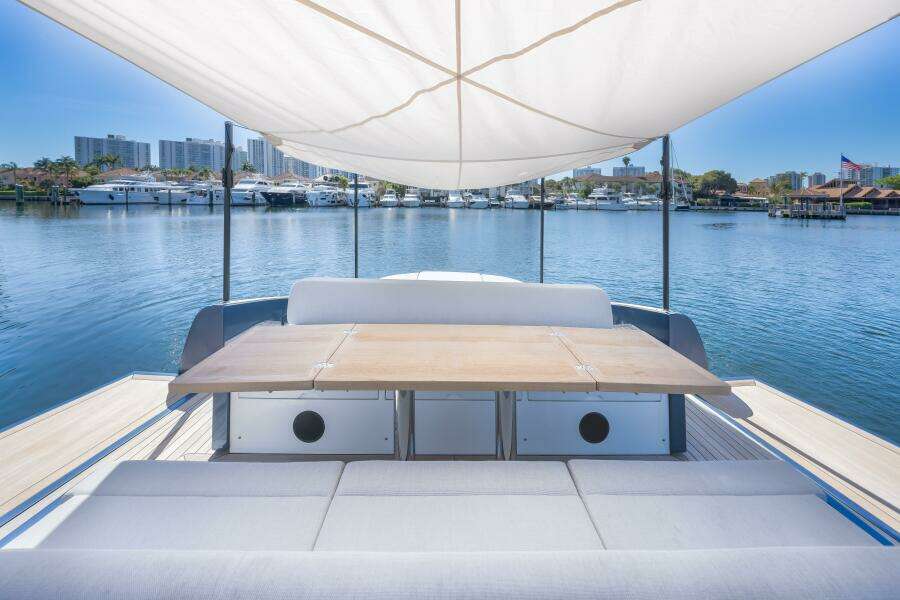 2021 Solaris 48 Open