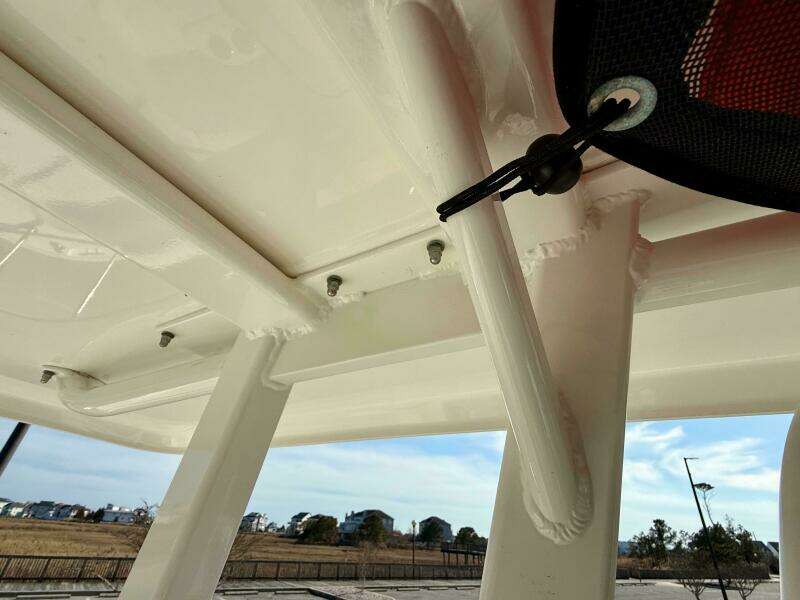 2020 Boston Whaler 210 Dauntless