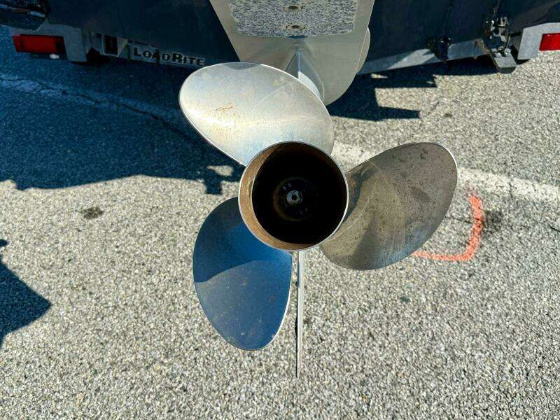 2020 Boston Whaler 210 Dauntless