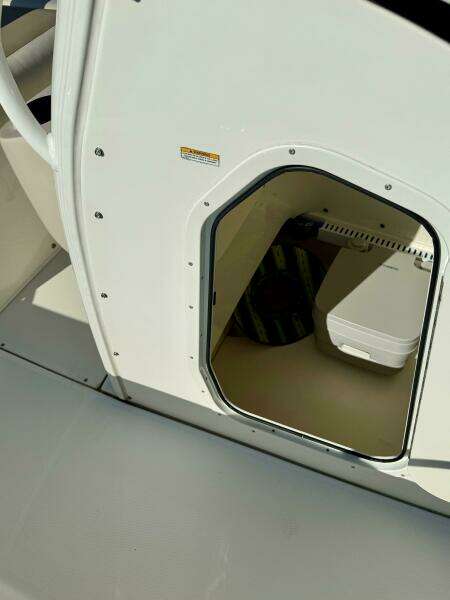 2020 Boston Whaler 210 Dauntless