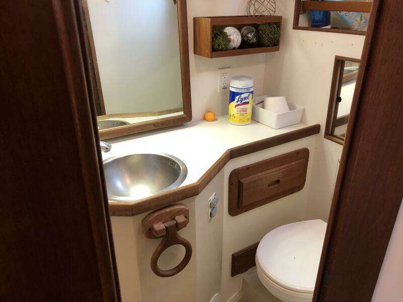 1988 Catalina Morgan Classic 41