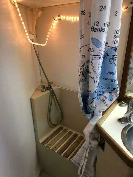 1988 Catalina Morgan Classic 41