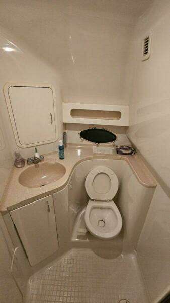 1998 Chris-Craft 320 Express Cruiser