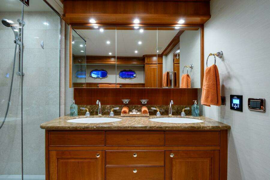 2009 Pacific Mariner 