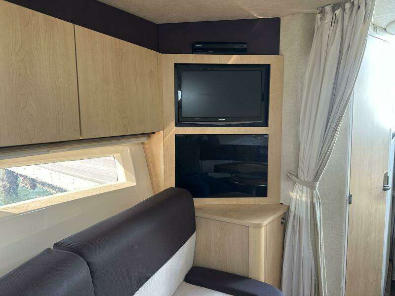 2013 Sea Ray 370 Venture