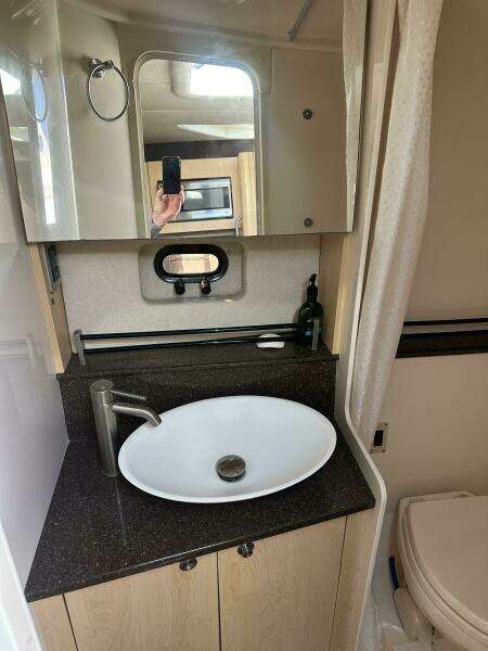 2013 Sea Ray 370 Venture