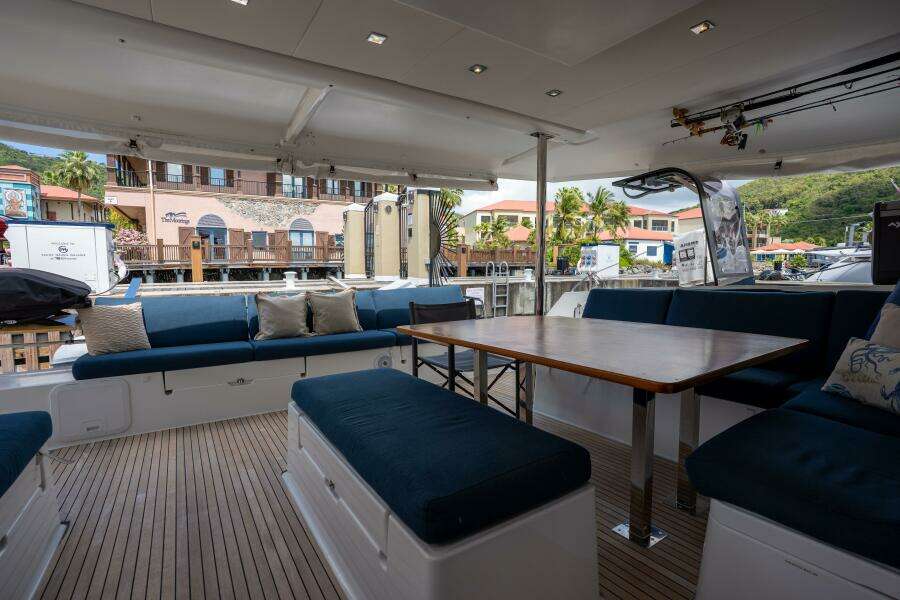 2020 Fountaine Pajot 