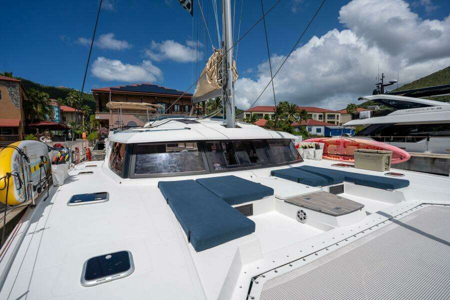 2020 Fountaine Pajot 