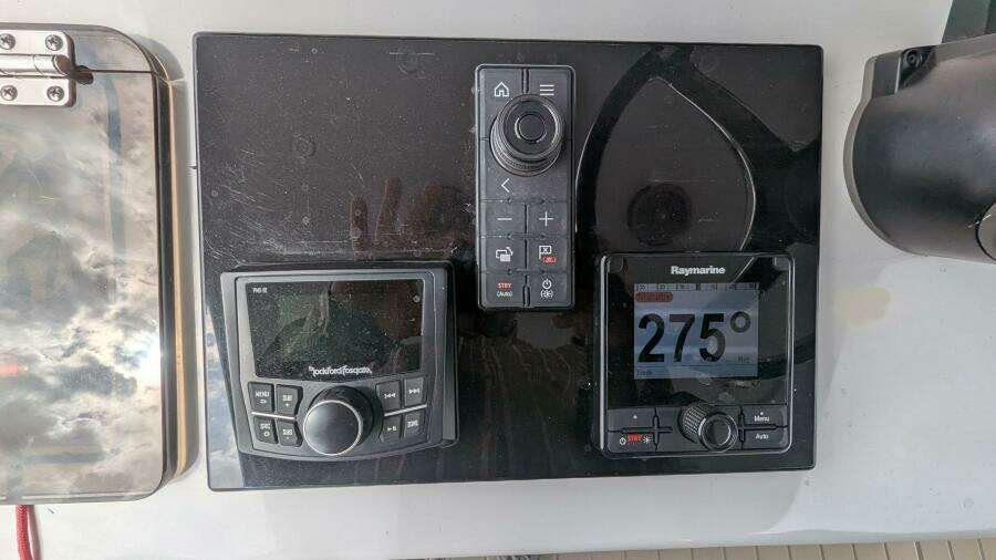 2021 Vela Boatworks 368 Center Console