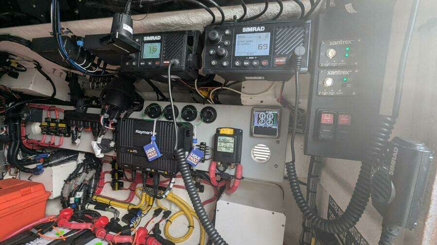 2021 Vela Boatworks 368 Center Console