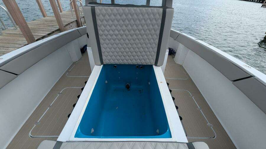 2021 Vela Boatworks 368 Center Console