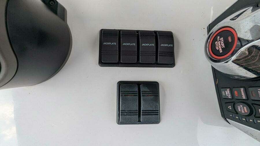 2021 Vela Boatworks 368 Center Console