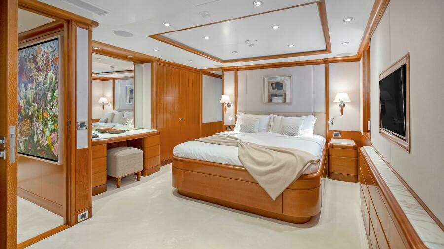 2003 Royal Denship Motor Yacht