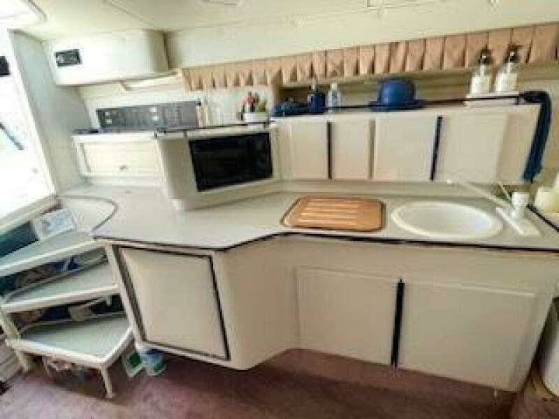 1990 Wellcraft Monaco 3000