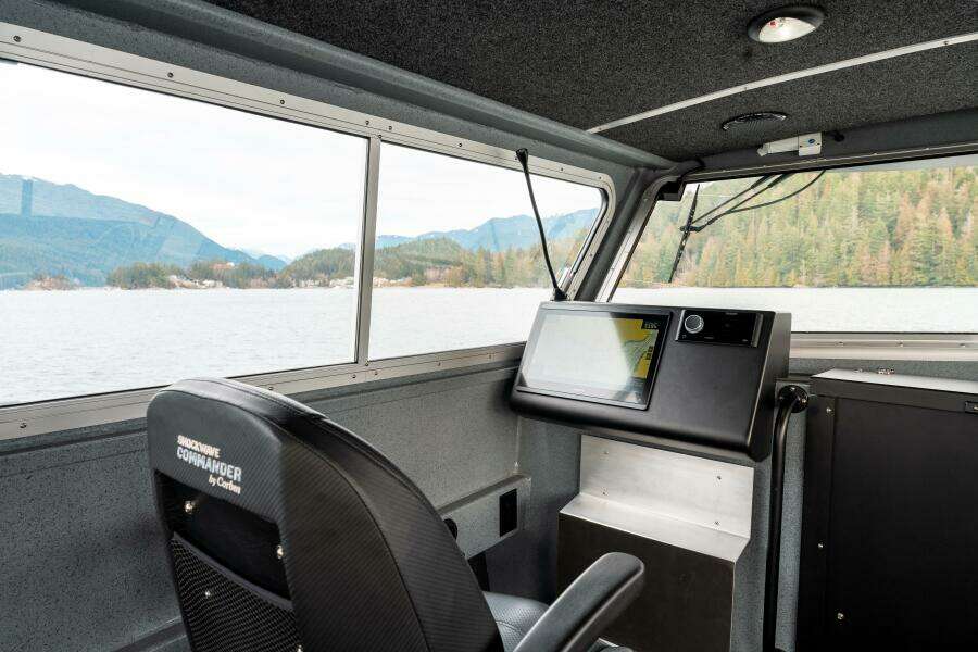 2023 Liquid Metal Maquinna Crew