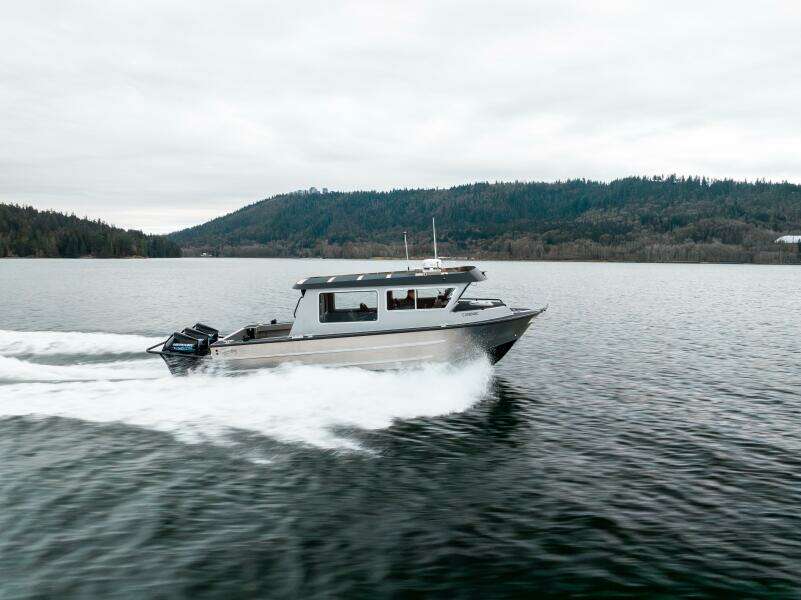 2023 Liquid Metal Maquinna Crew