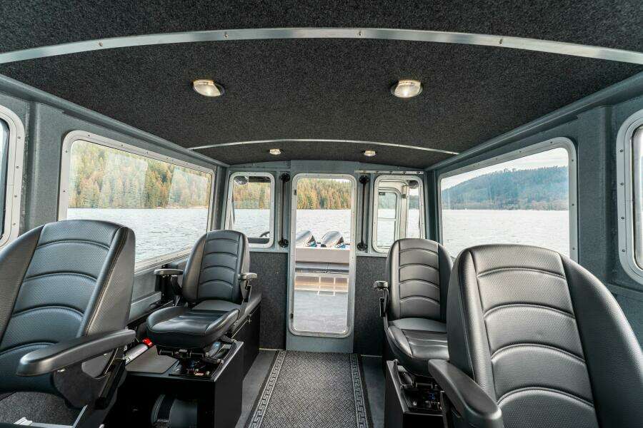 2023 Liquid Metal Maquinna Crew